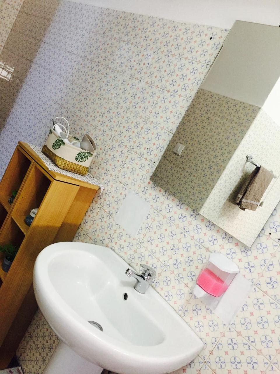 Triple Room,696574143:JPEG