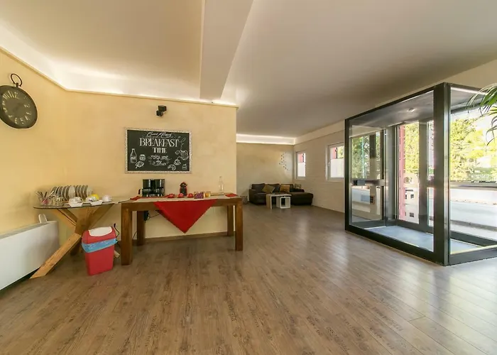 Red Lion Guest House Mestre